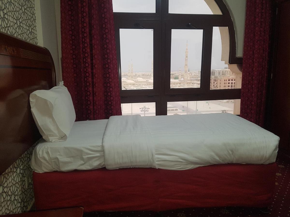 Karam Taibah Almasi Hotel Medina Ngoại thất bức ảnh