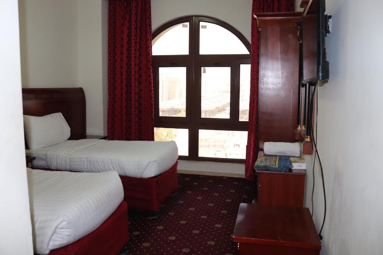 Karam Taibah Almasi Hotel Medina Ngoại thất bức ảnh