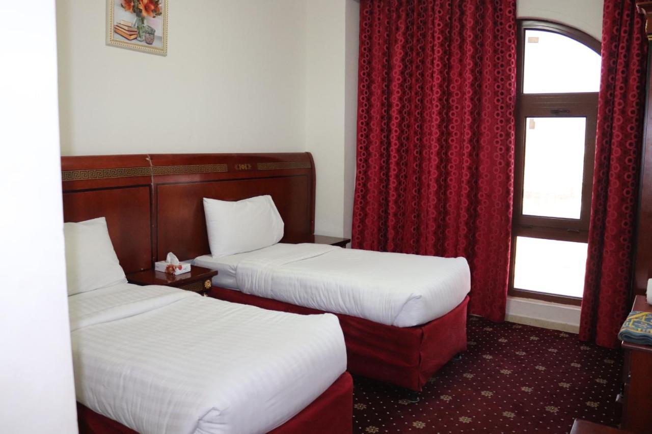 Karam Taibah Almasi Hotel Medina Ngoại thất bức ảnh